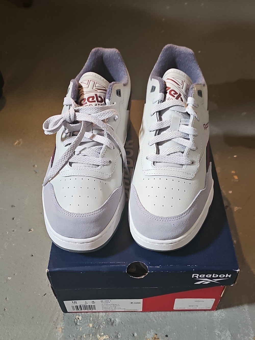 Reebok Men’s Low-Top Sneakers in White & Light Purple